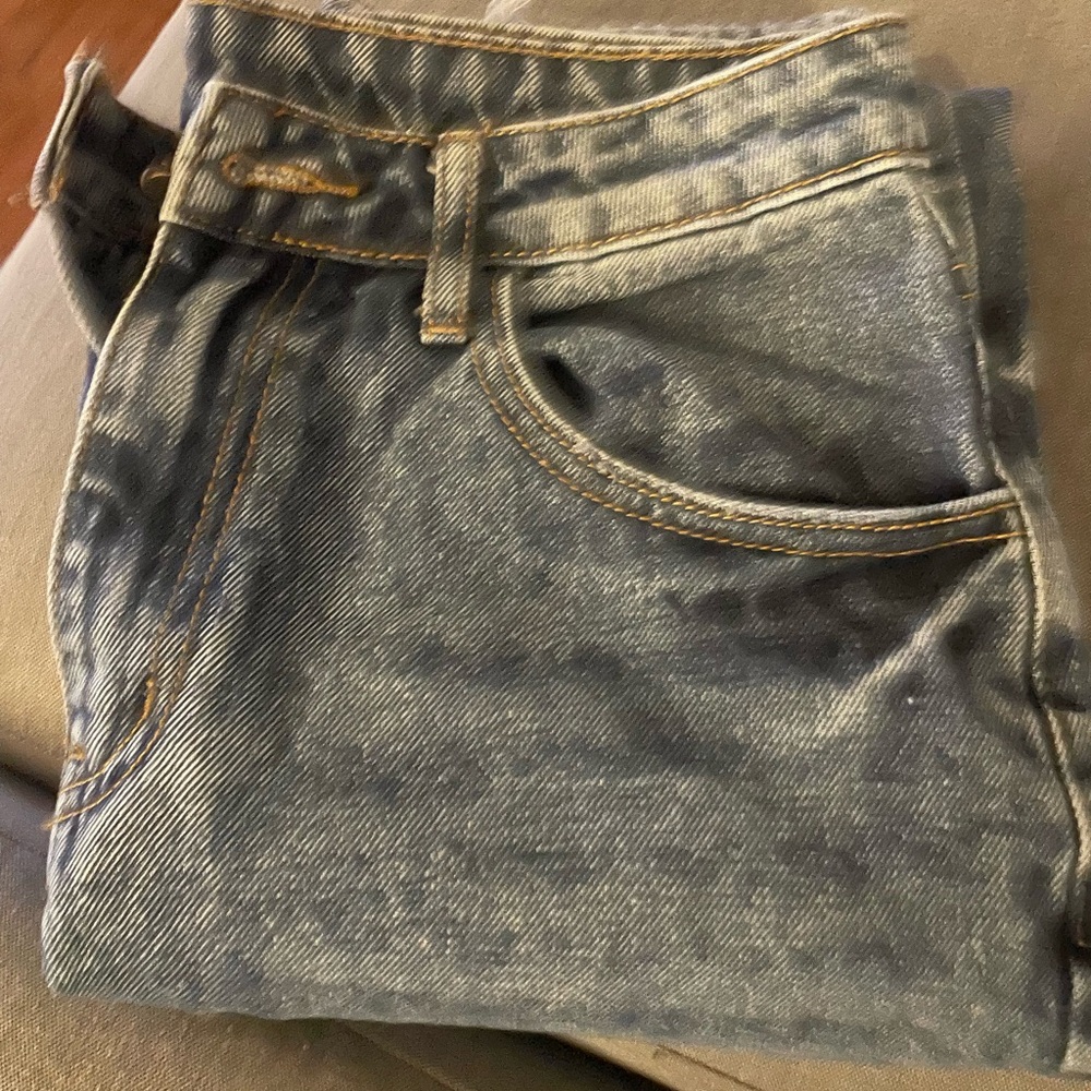 SHEIN Distressed Ripped Jeans